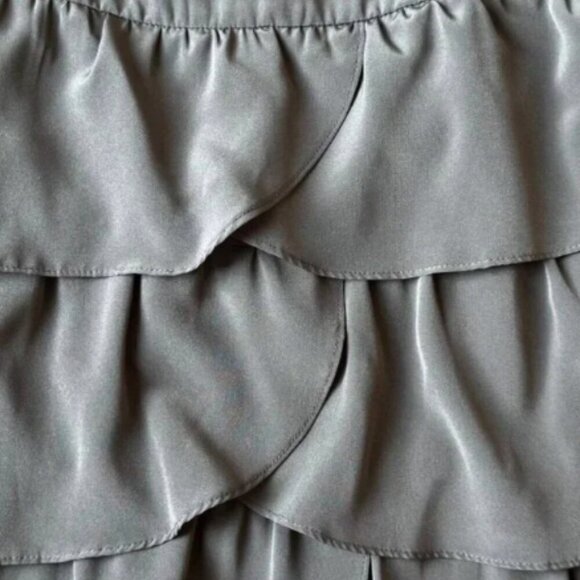 INC Fun Teared Mini Skirt in Olive Green - Size 4 - Picture 2 of 6